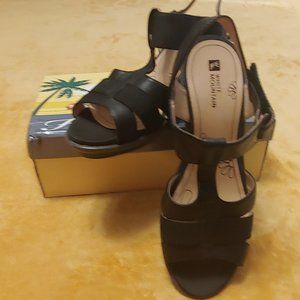 Black "White Mountain" Wedges